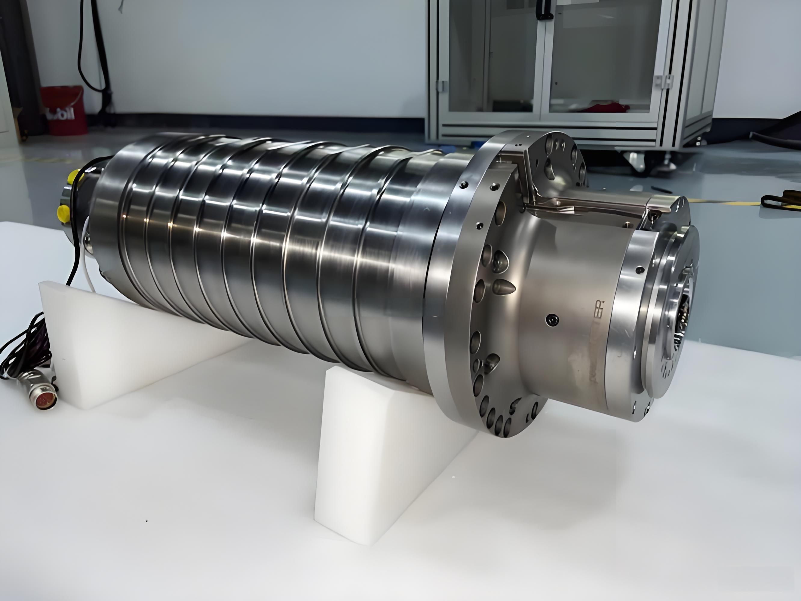 進口主軸，為什么要找專業(yè)的進口電主軸維修公司進行維修